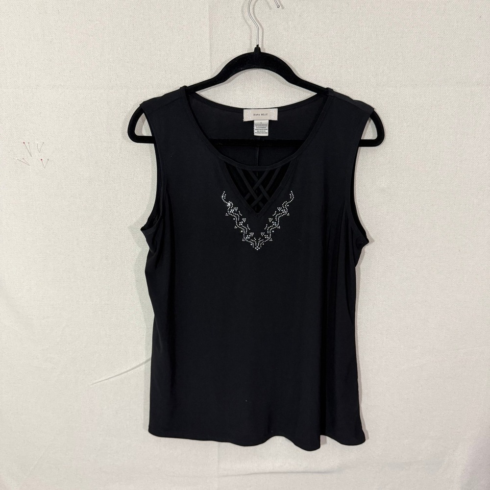 Diana Belle Black Sleeveless Lattice V-Neck Rhinestone Top Large 10662SL